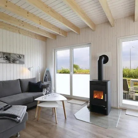 Stunning In Ostseeresort With Sauna Tatil Evi Olpenitz